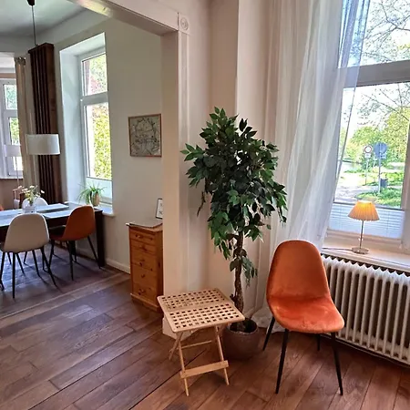 Daire Schoene Altbauwohnung Direkt An Der Kesselschleuse! *